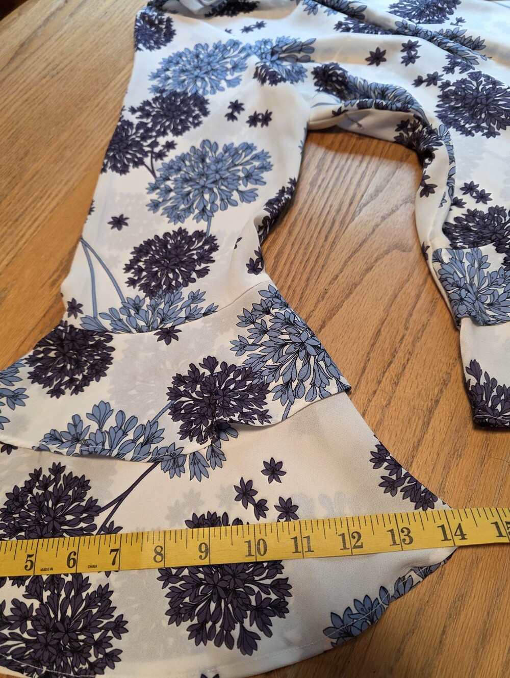 A.N.A. A New Approach White/Blue Hydrangea Bell Tiered Sleeves Blouse Size XL - Picture 16 of 16